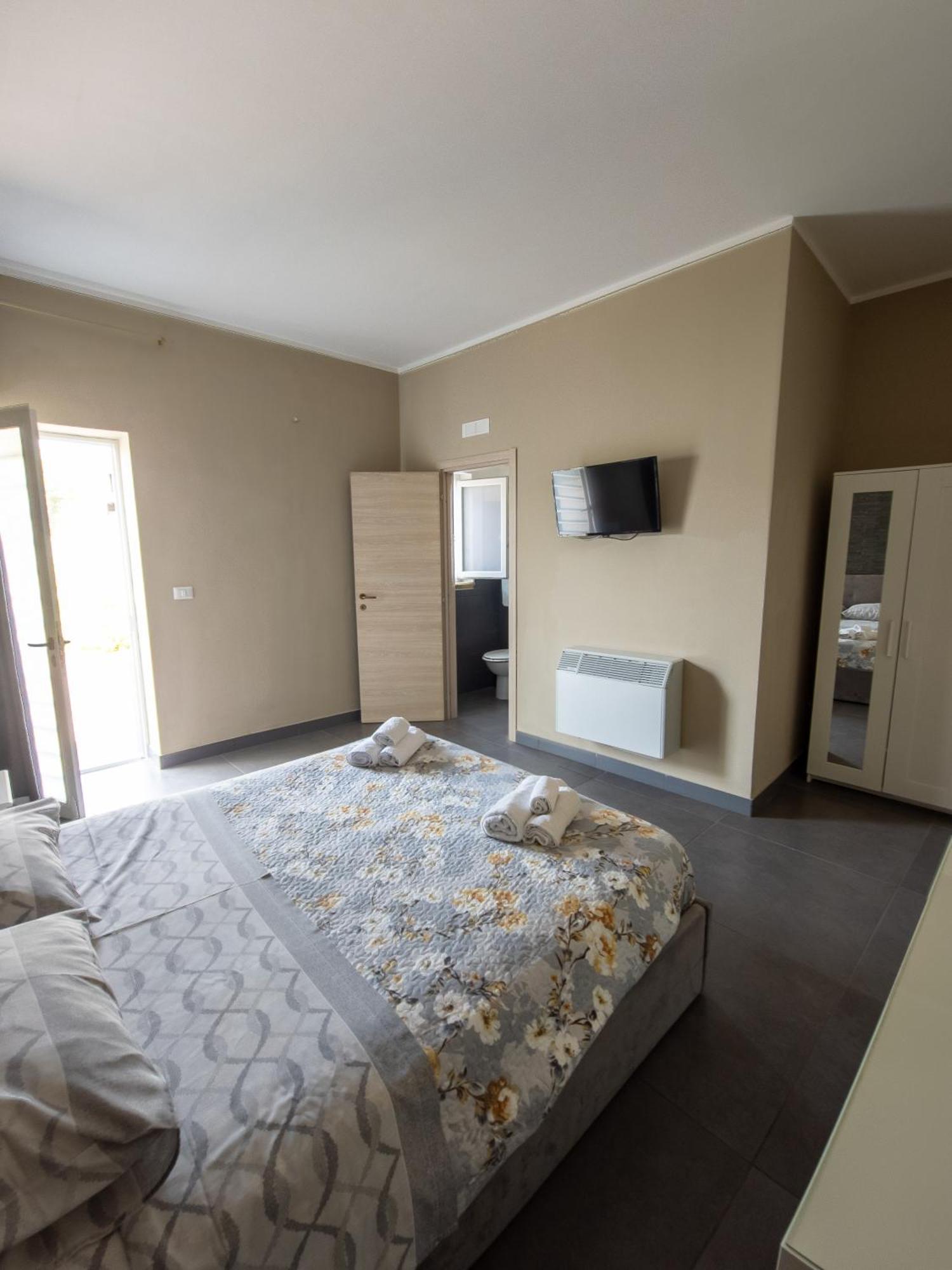 B&B Roseal Brusciano Esterno foto